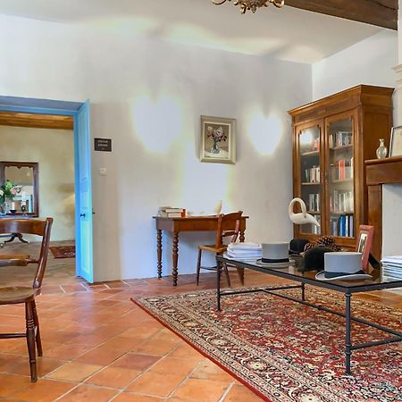 Maison Manechal Monfaucon  Luaran gambar