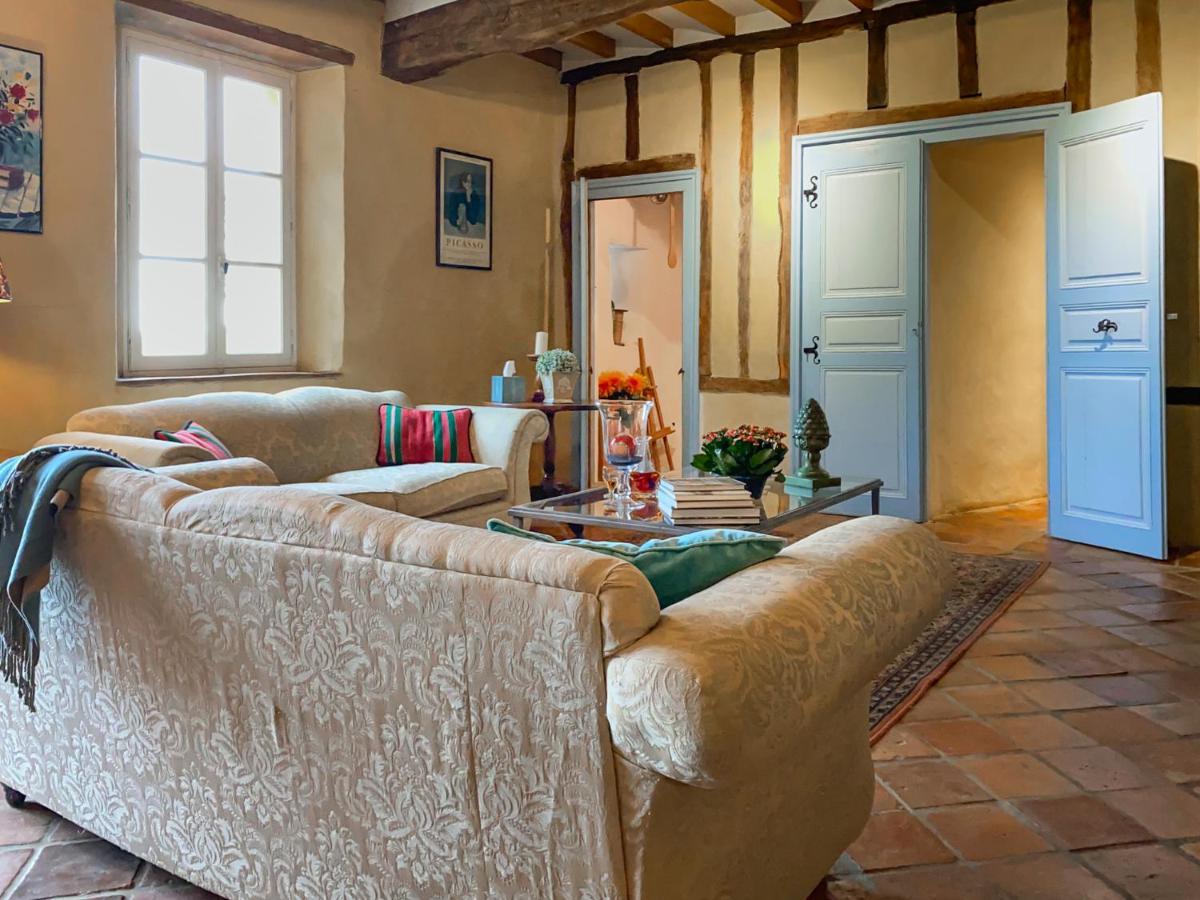 Maison Manechal Monfaucon  Luaran gambar