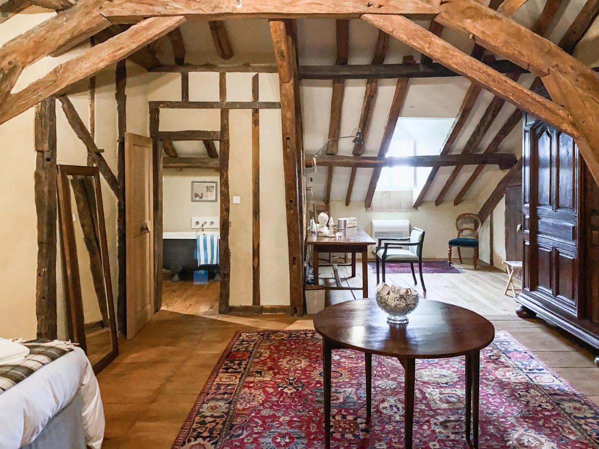 Maison Manechal Monfaucon  Luaran gambar